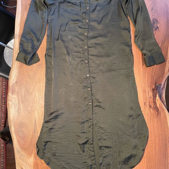 Zara Forest Green Button Down Embroidered Maxi Blouse Kimono. Size Small - Picture 2 of 15